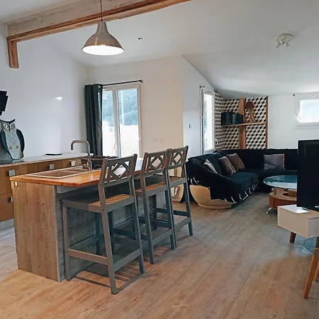 - - 4 Pers - 2 Ch Apartamento *