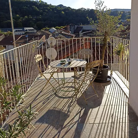 - - 4 Pers - 2 Ch Apartamento *